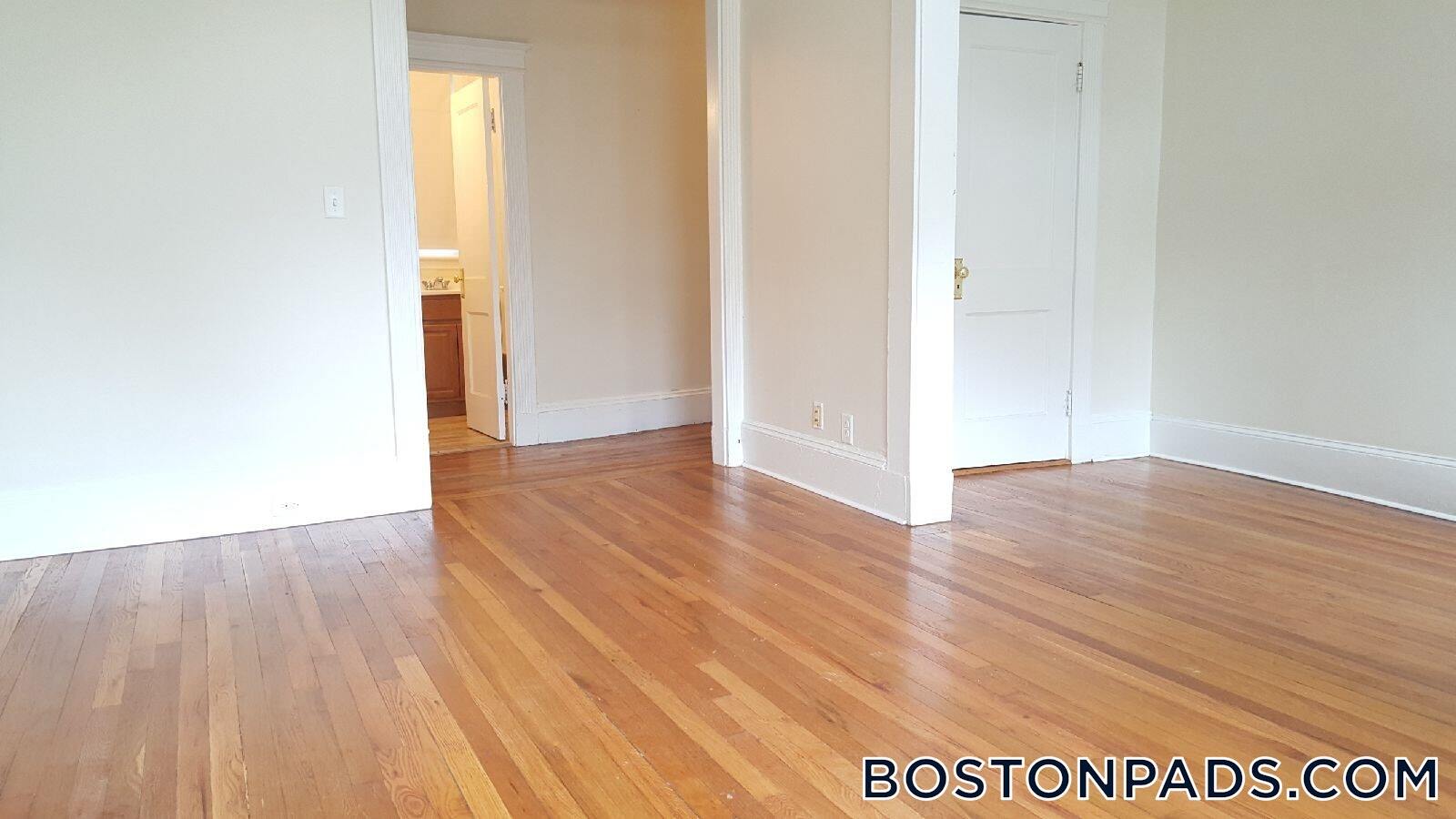 Building Photo - 1334 Commonwealth Avenue