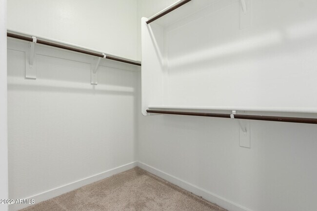 Building Photo - 9239 W Sells Dr