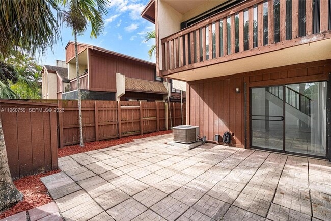 Building Photo - 7074 SW 114th Pl