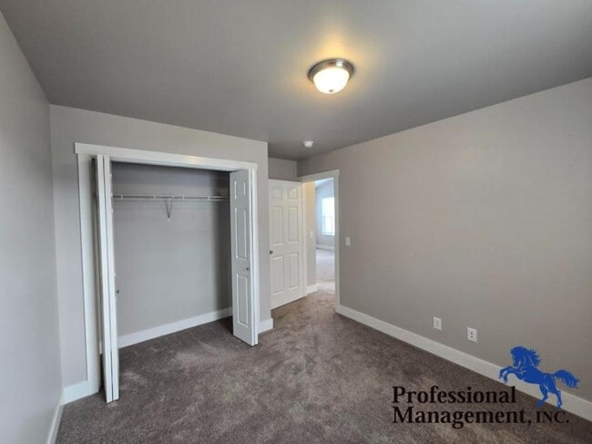 Building Photo - 3 bedroom in Billings MT 59105