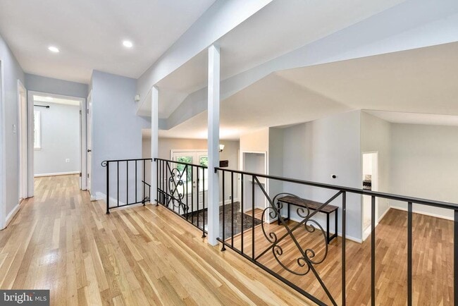 Building Photo - 5012 Dodson Dr