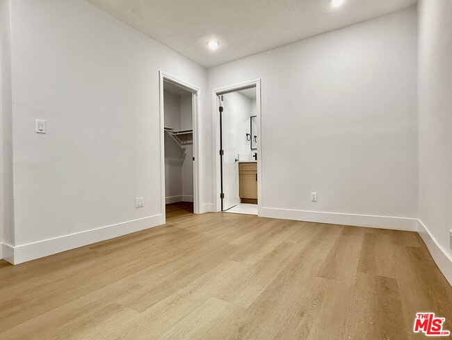 Building Photo - 1221 West Blvd