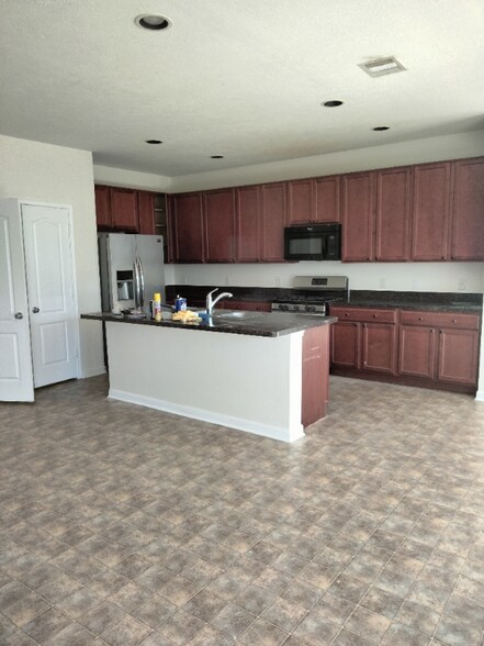 Building Photo - 18507 Morgans Forest Ln