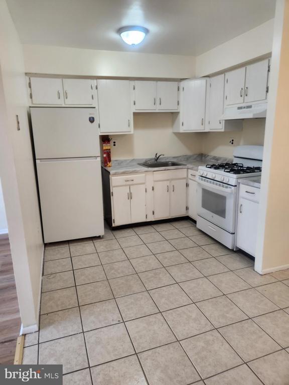 Building Photo - 4320 Howell St