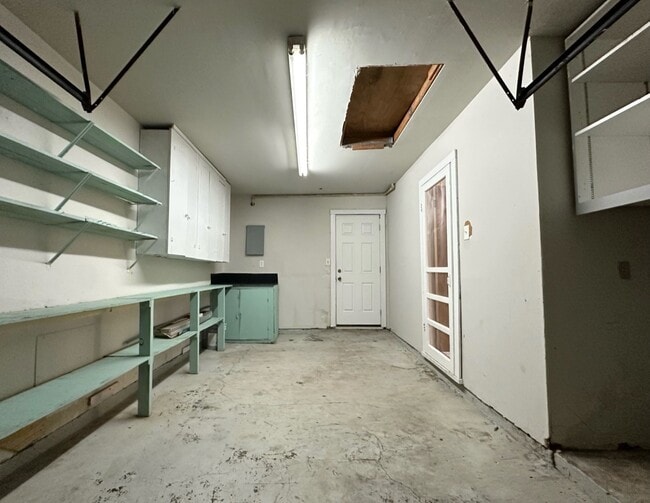 Building Photo - 3106 Maysel St