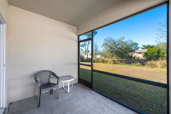 Building Photo - 3202 SW Martin St