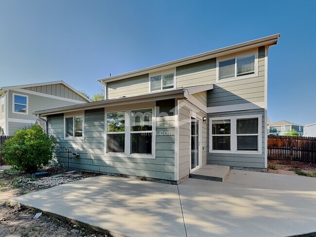 Building Photo - 861 Stagecoach Dr