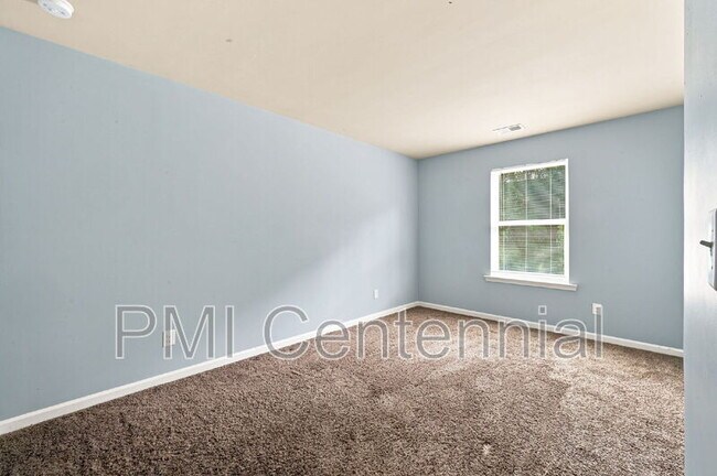 Building Photo - 3217 Blue Springs Trace