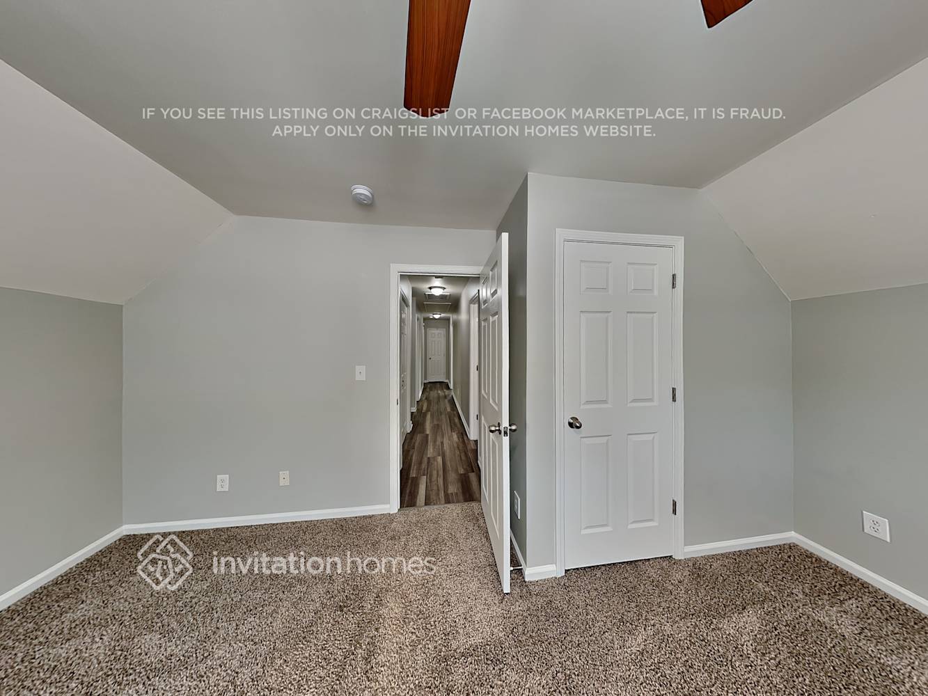 Building Photo - 201 Summerwood Pl