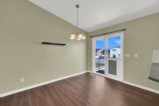 Building Photo - Beautifully Updated 4-Bedroom Home in Syracuse!