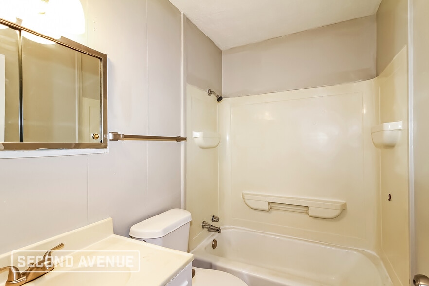 Building Photo - 2337 SW 50th St