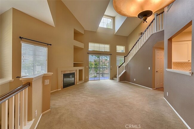 Building Photo - 8015 E Treeview Ct