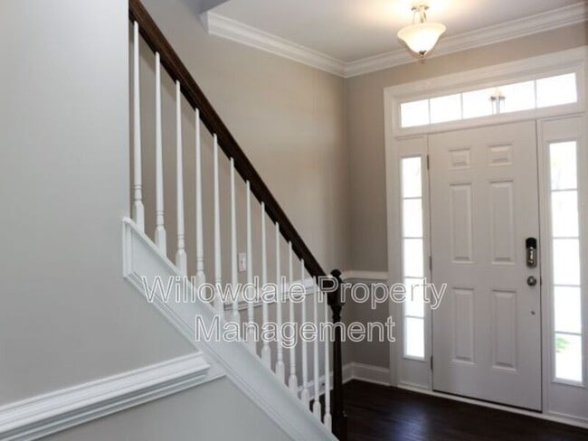 Building Photo - 1121 Matisse Dr