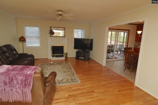 Building Photo - 1331 Camping Rd