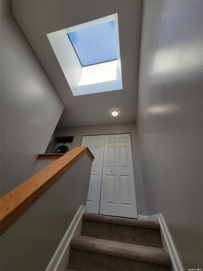 Building Photo - 172-31 Highland Ave