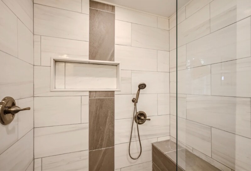 Building Photo - 1296 Vaughn St