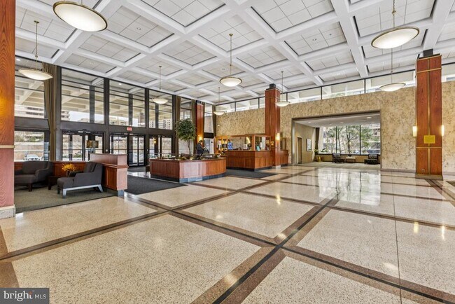 Building Photo - 5505 Seminary Rd