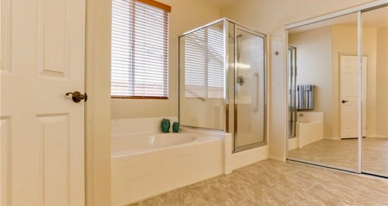 Building Photo - 1027 Lyra Way