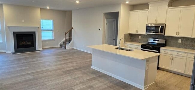 Building Photo - 186 Meander Dr