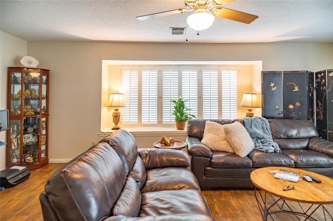 Building Photo - 18310 Spellbrook Dr