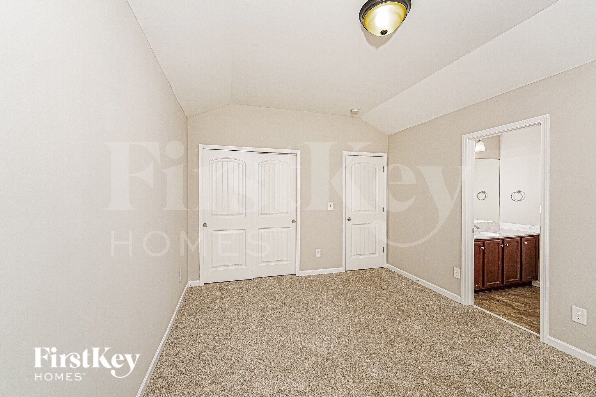 Building Photo - 113 Rosegate Dr