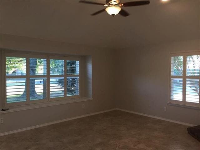 Building Photo - 2601 Shady Turf Ct