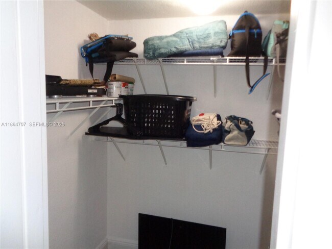 Building Photo - 2501 S Ocean Dr