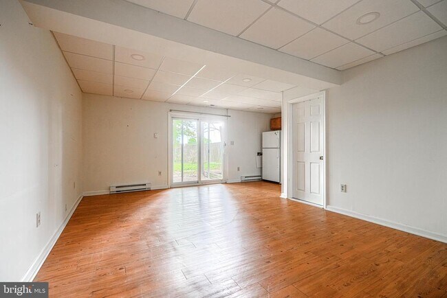 Building Photo - 43 Oak Crest Ct