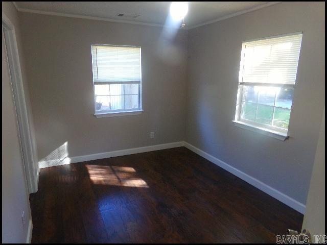 Building Photo - 17 Neal Pl