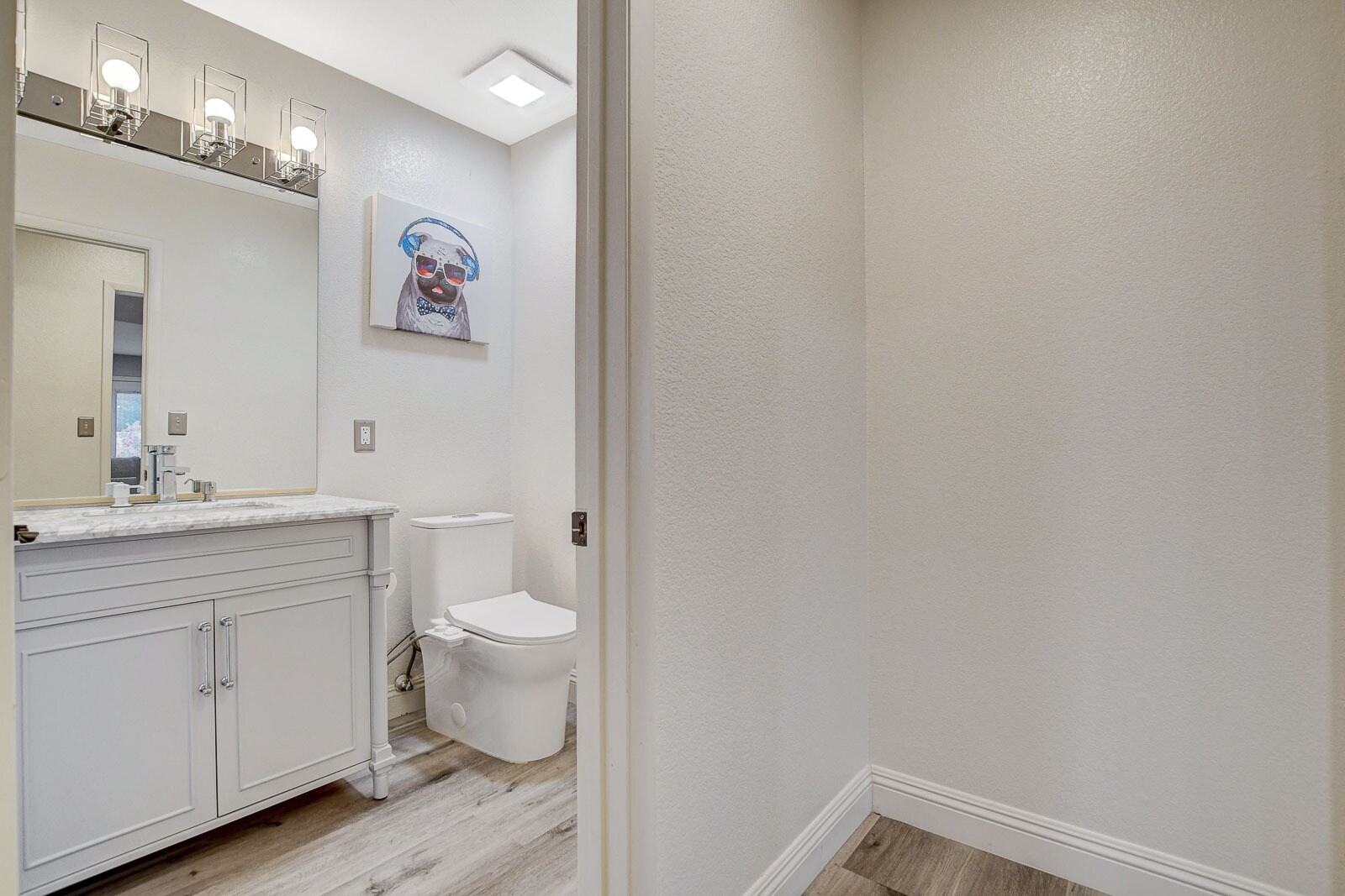 Building Photo - 2224 Lucerne Ct