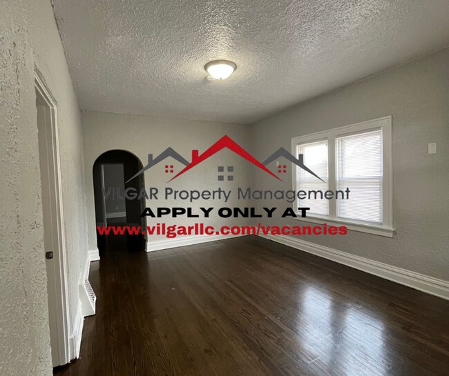 Building Photo - 3 bedrooms, 1 bathroom home in Gary, IN