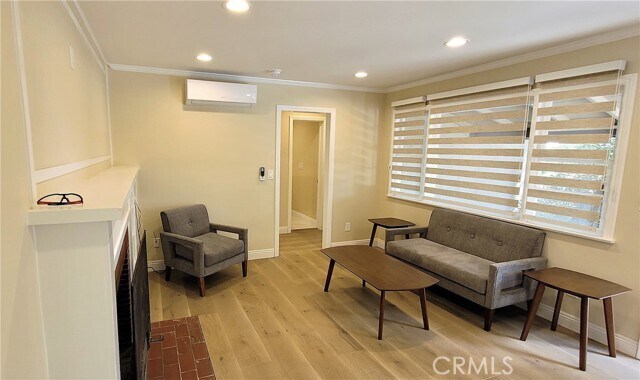 Building Photo - 1845 N Santa Anita Ave