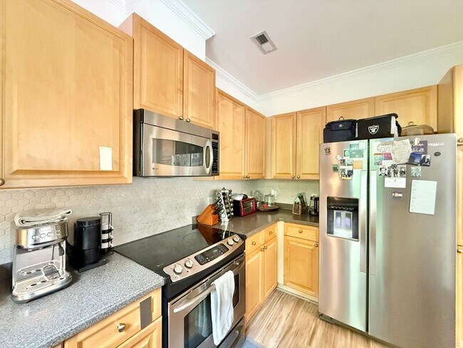Building Photo - 3131 Hemlock Forest Cir