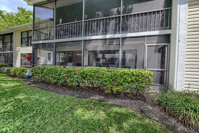 Building Photo - 6748 Willow Wood Drive 1305, Boca Raton, F...