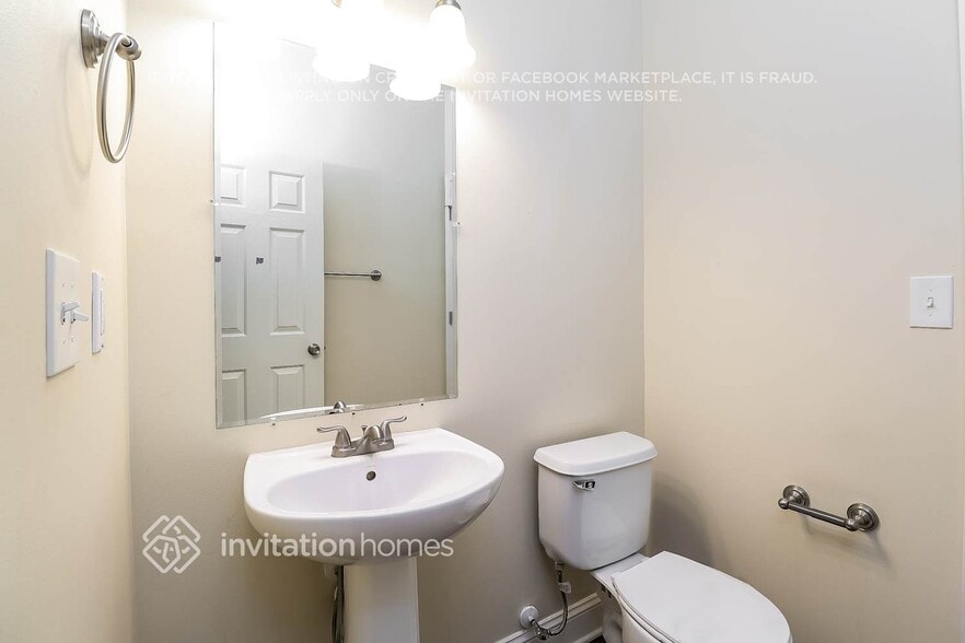 Building Photo - 13025 Blaze Manor Ln