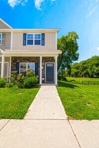 Building Photo - 511 Justice Farm Dr