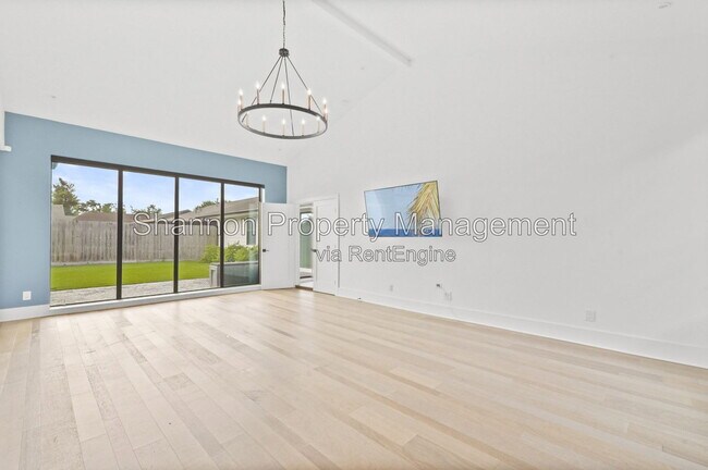 Building Photo - 2703 Tannehill Dr