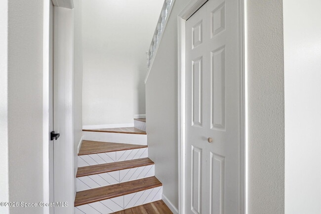 Building Photo - 48 Piney Branch Way