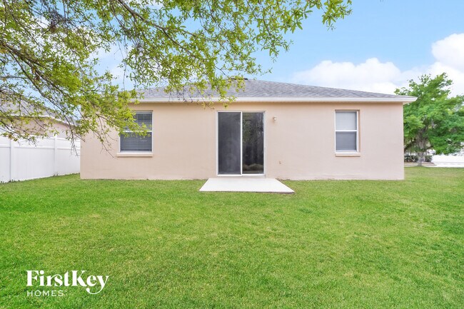 Building Photo - 3960 Andover Cay Blvd