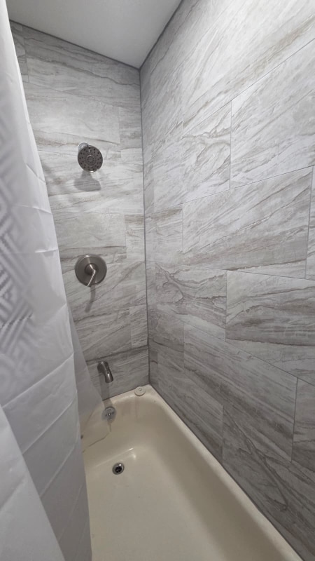 Building Photo - 1421 S Carey St