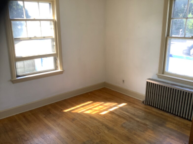 Building Photo - 143 Boston Ave