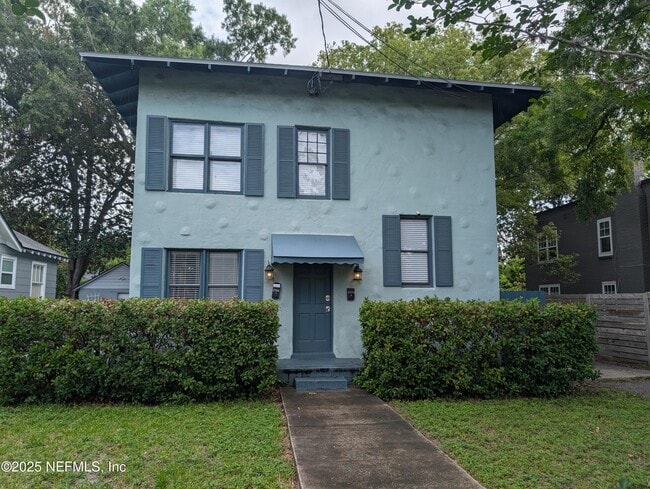 Primary Photo - 2703 Myra St