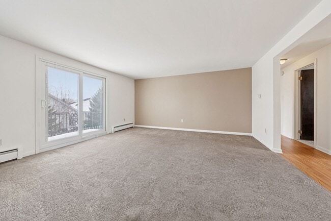 Building Photo - 110 Losson Rd