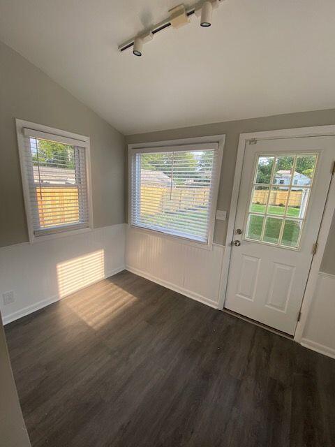 Building Photo - 236 W Kanawha Ave