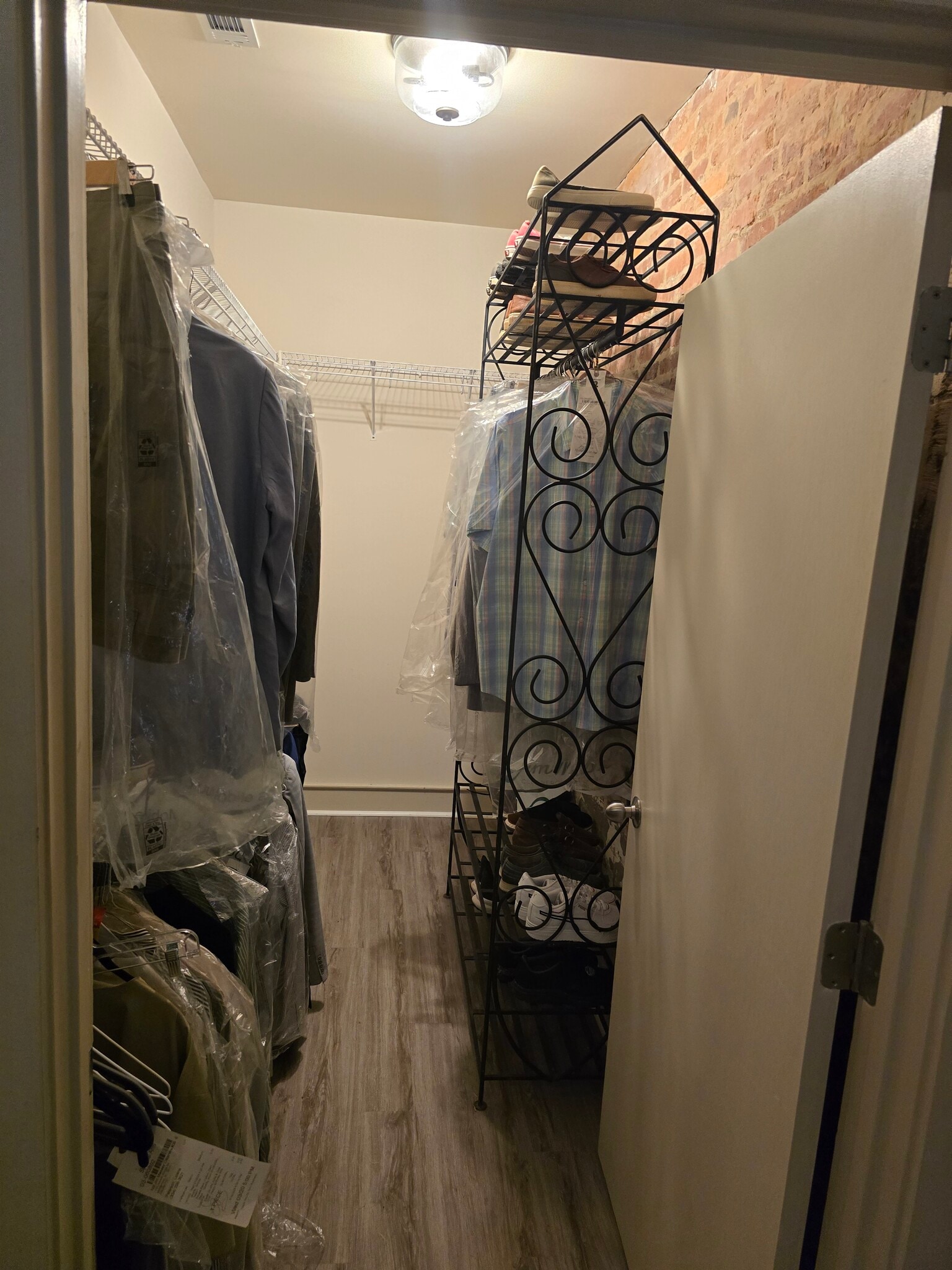 Closet - 246 N Court St