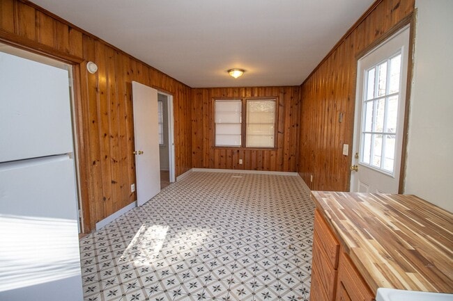 Building Photo - Charming 3-Bedroom Brick Home in Cayce