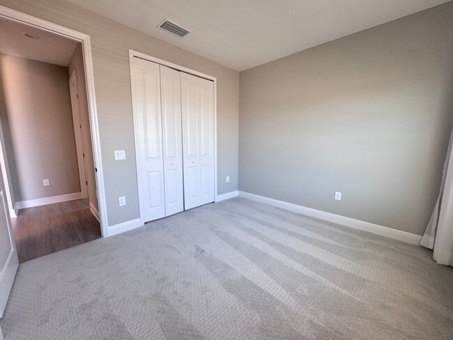 Building Photo - New Construction in Grand Park-4 Bedrooms ...