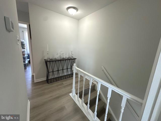 Building Photo - 8852 Teakwood Ct