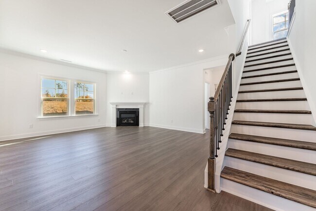 Building Photo - Newly Built 5 Bedroom Home in Knightdale!