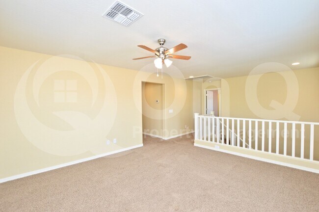 Building Photo - 5431 W Fetlock Trail